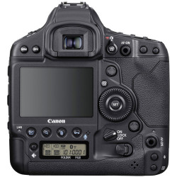 Camara Canon DSLR  EOS-1D X Mark III (Body Only)