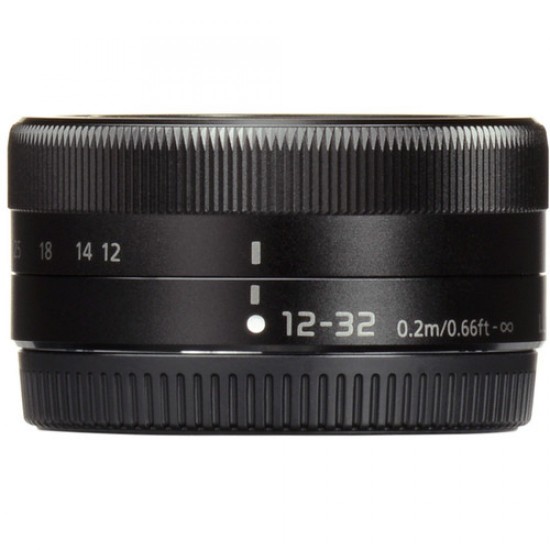 Panasonic Lumix G100D Cámara Mirrorless con lente de 12-32 mm